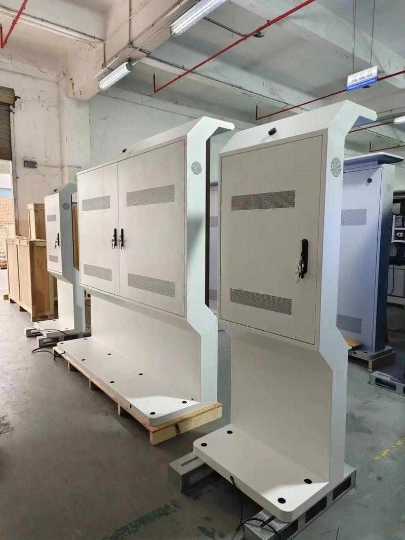 保定定制戶外廣告機(jī)安裝調(diào)試完成，專業(yè)生產(chǎn)廠家助力國(guó)內(nèi)廣告發(fā)布升級(jí)